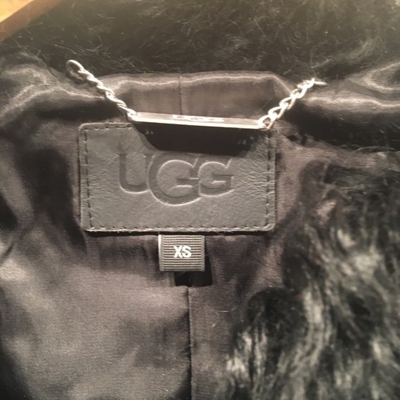UGG Women's Abbey Black Mongolian Shearling Vest with Leather Tie - Picture 6 of 9